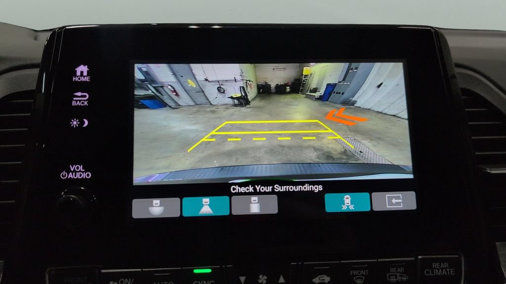 Used 2024 Honda Odyssey Elite image 14