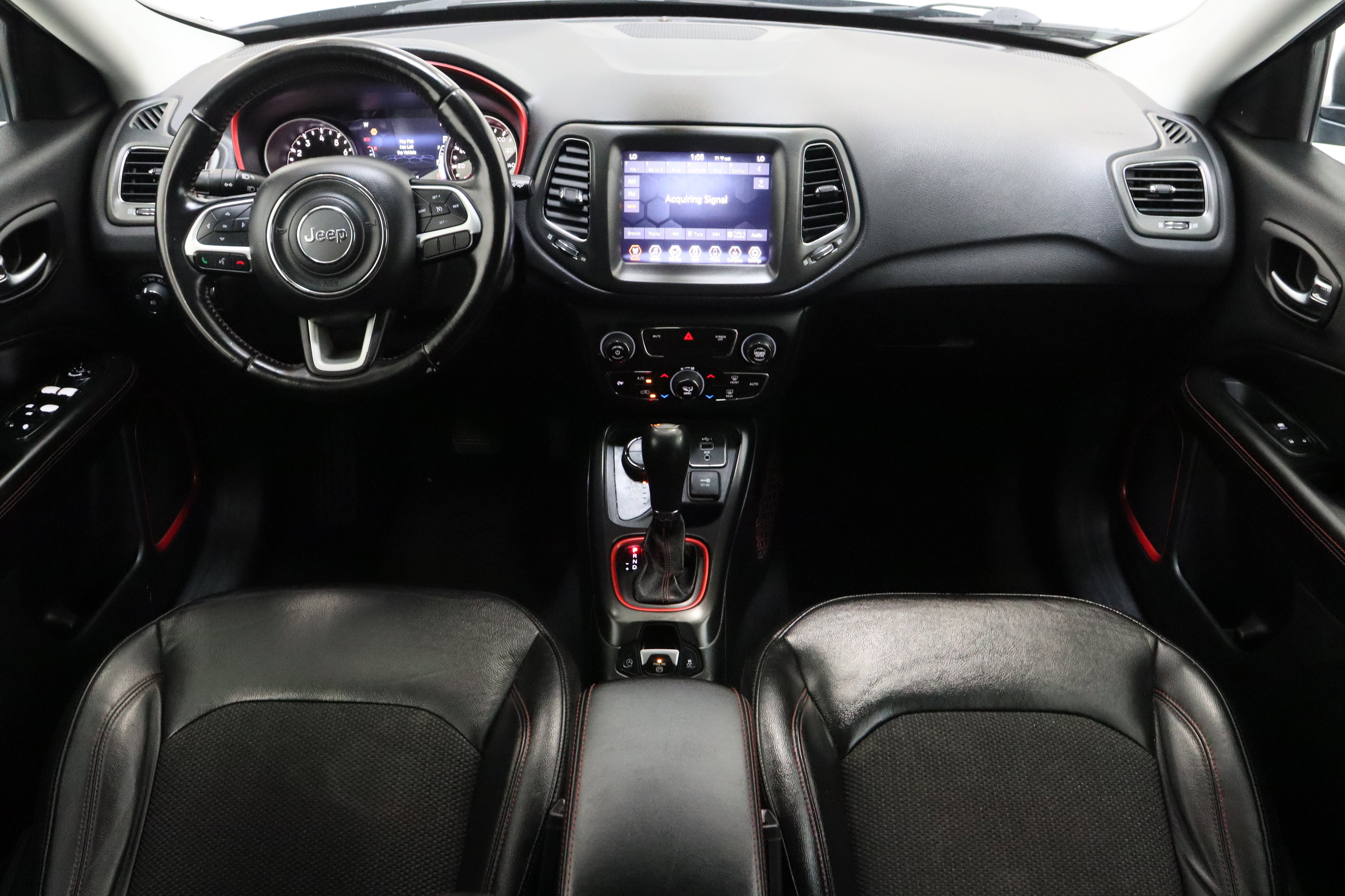 Used 2020 Jeep Compass Trailhawk AWD/4WD image 29