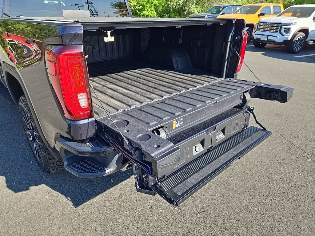 Used 2023 GMC Sierra 1500 AT4 w/ AT4 Premium Package AWD/4WD image 60