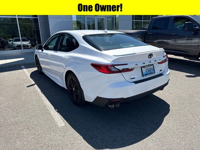 Used 2026 Toyota Camry SE FWD image 4