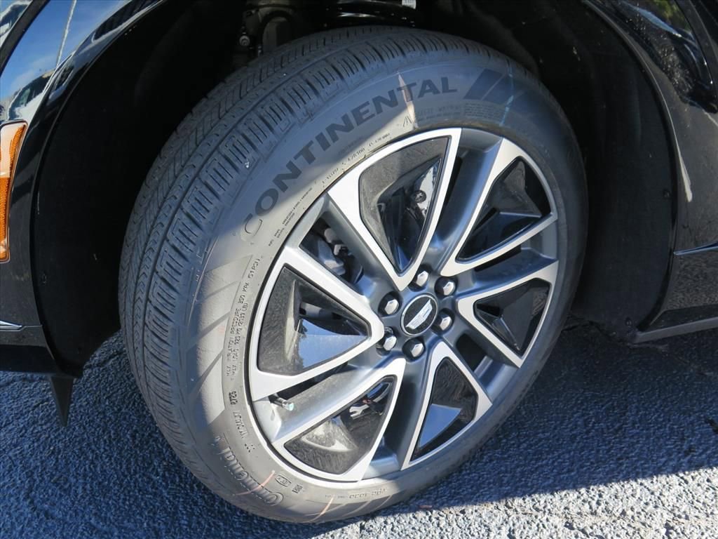 New 2026 Cadillac Optiq Sport 2 image 26