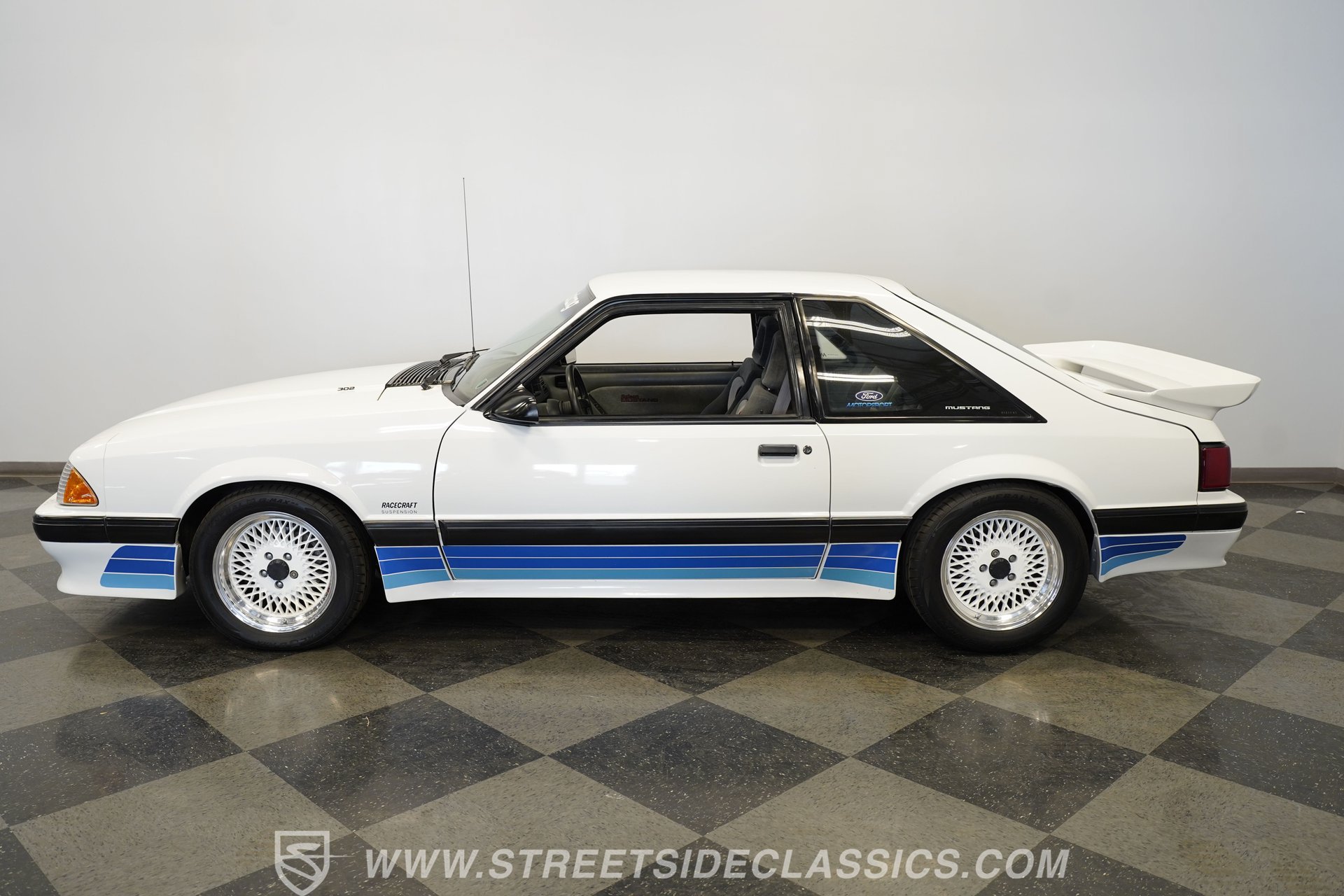 Used 1987 Ford Mustang LX RWD image 8