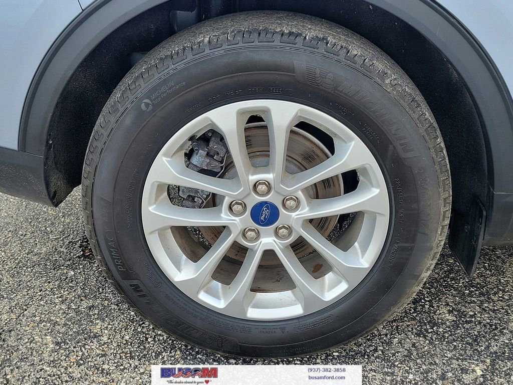 Used 2022 Ford Escape SE w/ Convenience Package FWD image 5