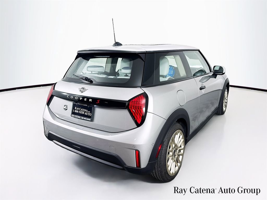 Certified 2025 MINI Cooper S image 7