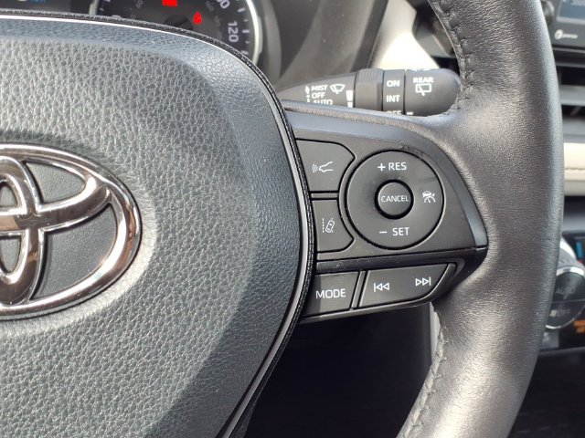 Certified 2021 Toyota RAV4 XLE w/ Convenience Package AWD/4WD image 23