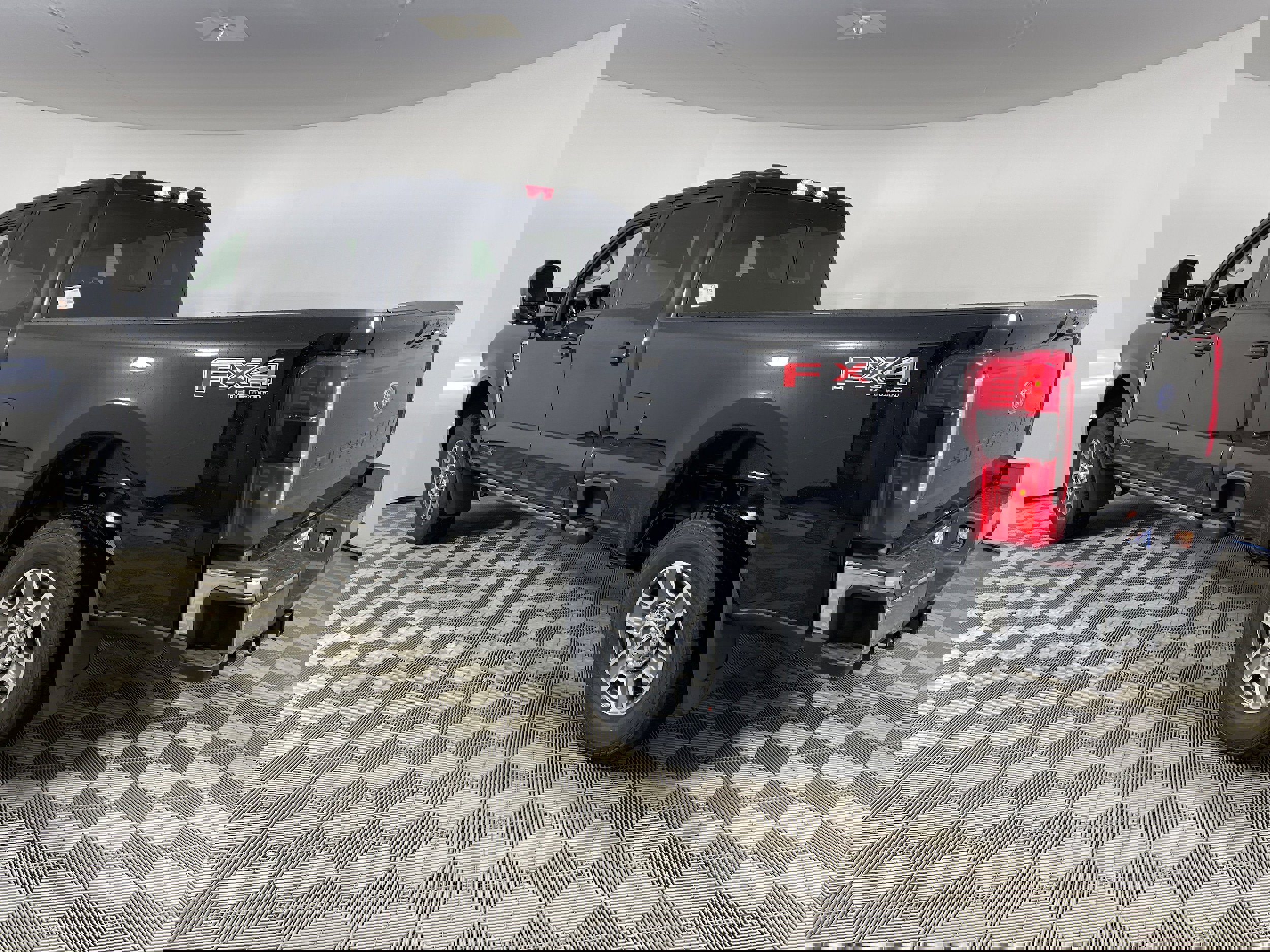 New 2026 Ford F250 Lariat w/ Lariat Ultimate Package image 5