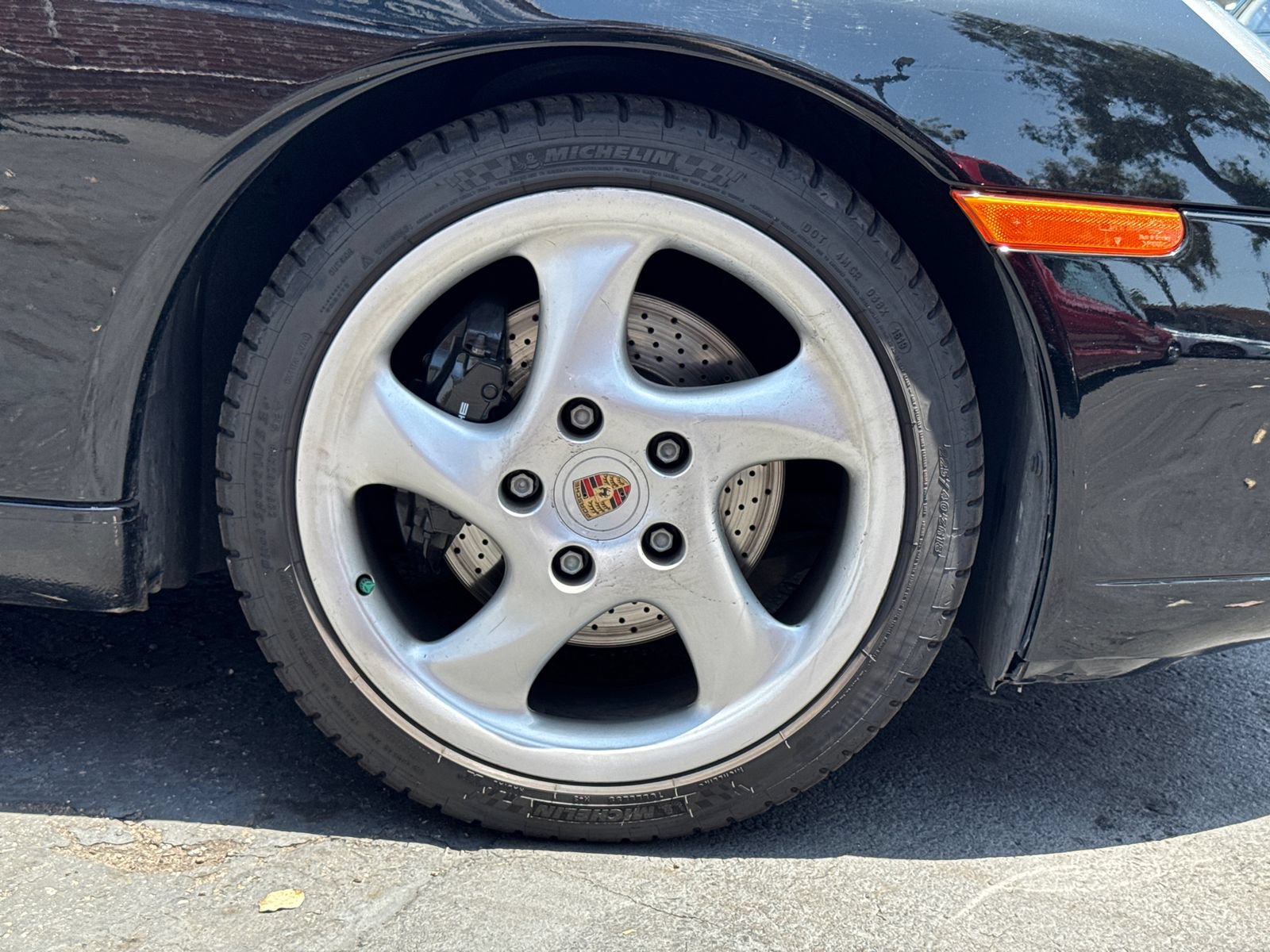 Used 2000 Porsche 911 Carrera RWD image 4