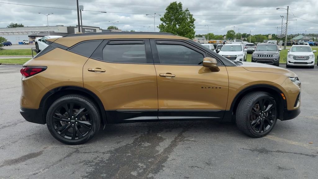 Used 2019 Chevrolet Blazer RS w/ Sun and Wheels Package FWD image 8