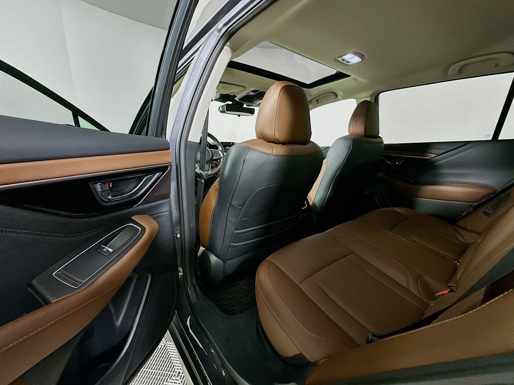 Used 2025 Subaru Outback Touring XT w/ Popular Package #2 image 17