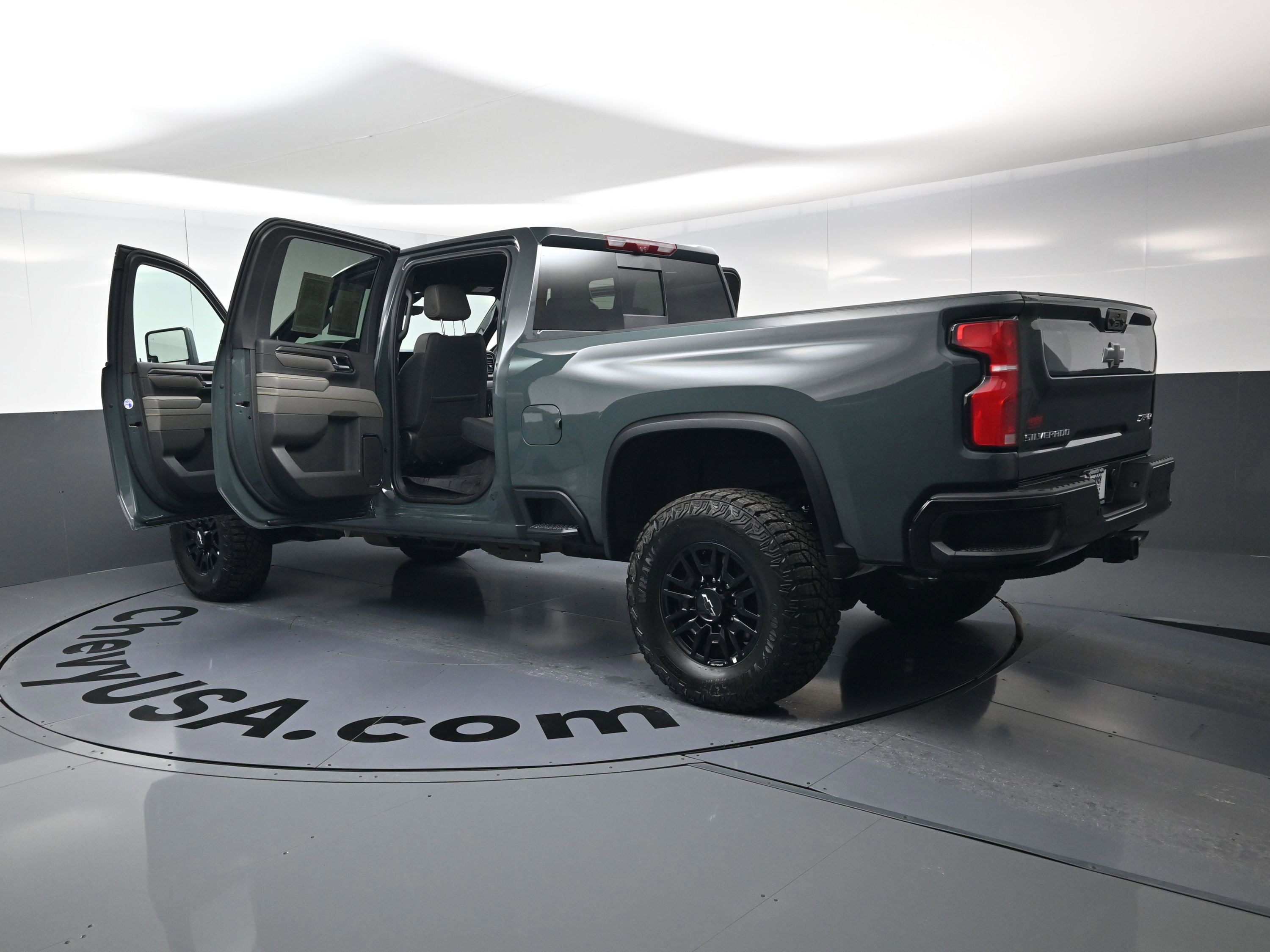Used 2026 Chevrolet Silverado 2500 ZR2 image 26