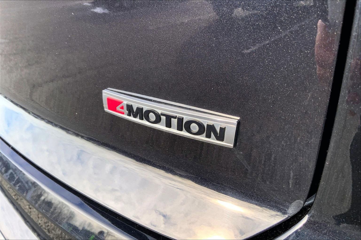 Used 2021 Volkswagen Atlas Cross Sport SE image 10