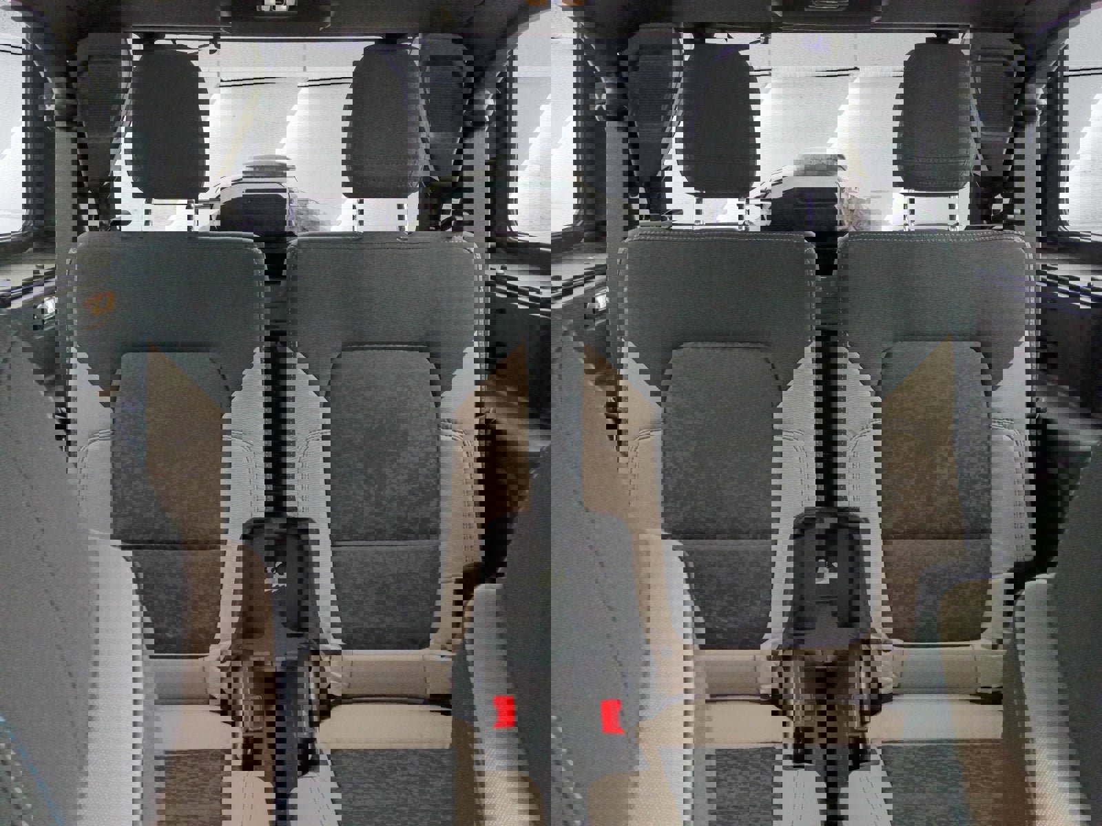 Used 2022 Ford Bronco Wildtrak image 14