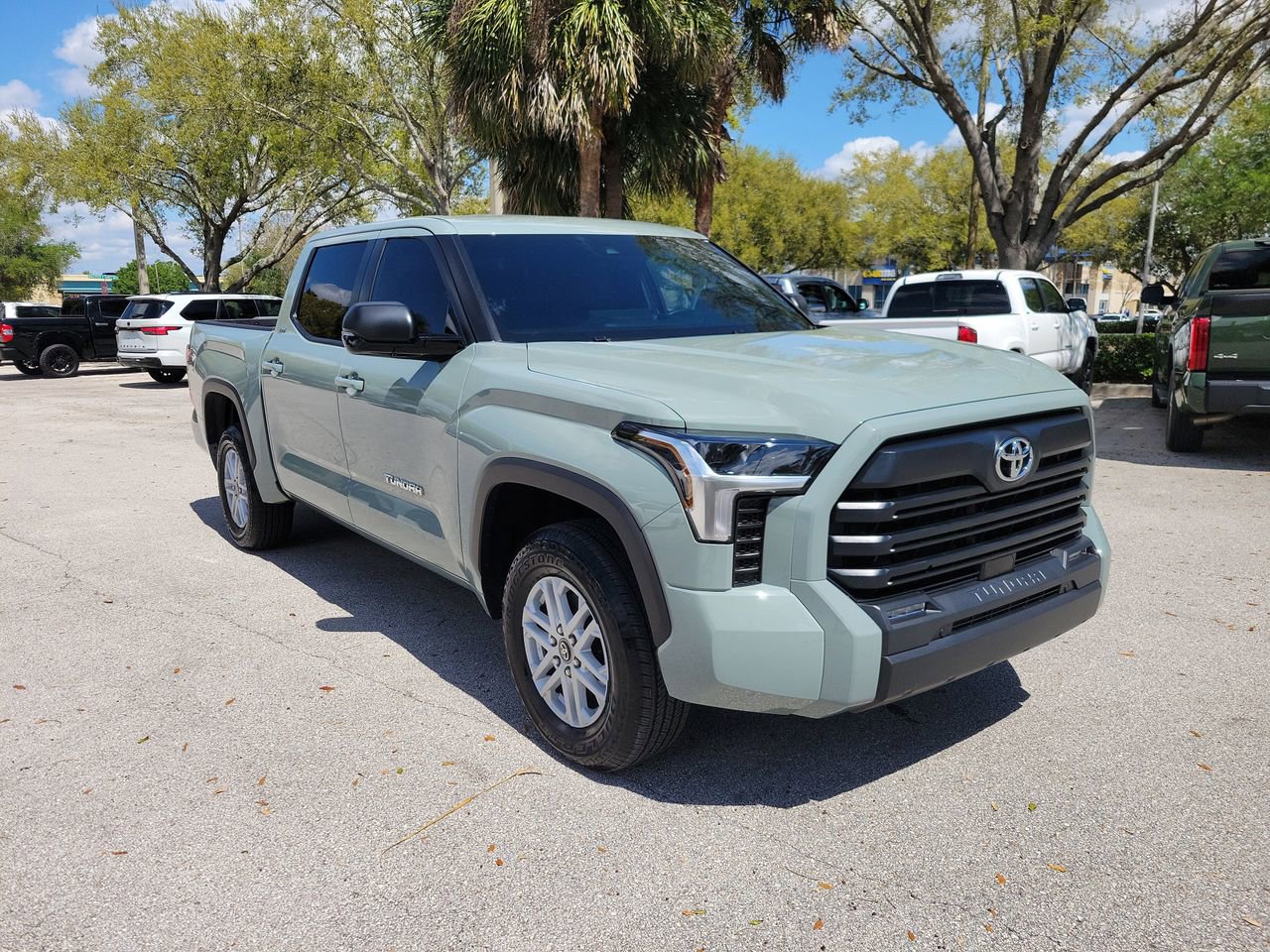 Used 2026 Toyota Tundra SR5 w/ SR5 Premium Package image 2