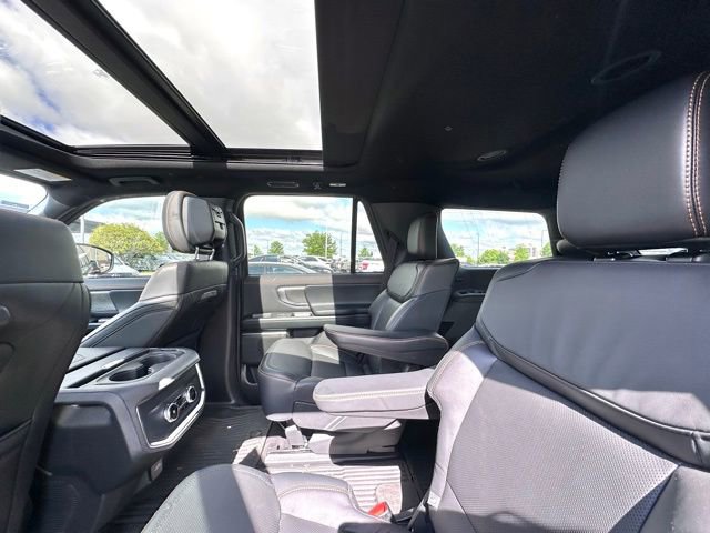 Used 2026 Ford Expedition Tremor AWD/4WD image 12