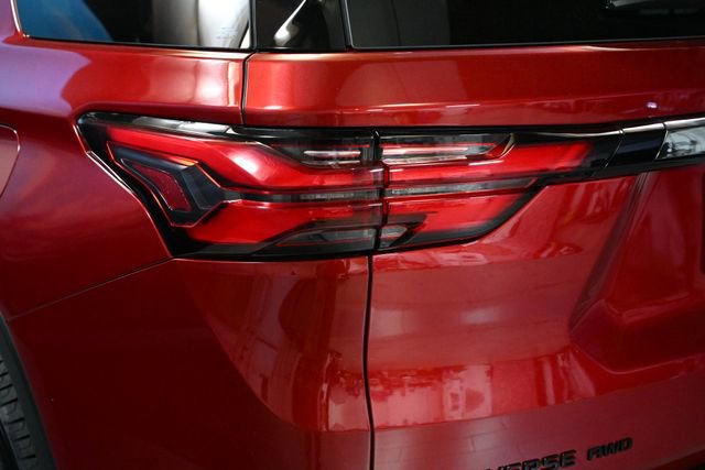 Used 2022 Chevrolet Traverse RS w/ LPO, 'HIT The Road' Package AWD/4WD image 17