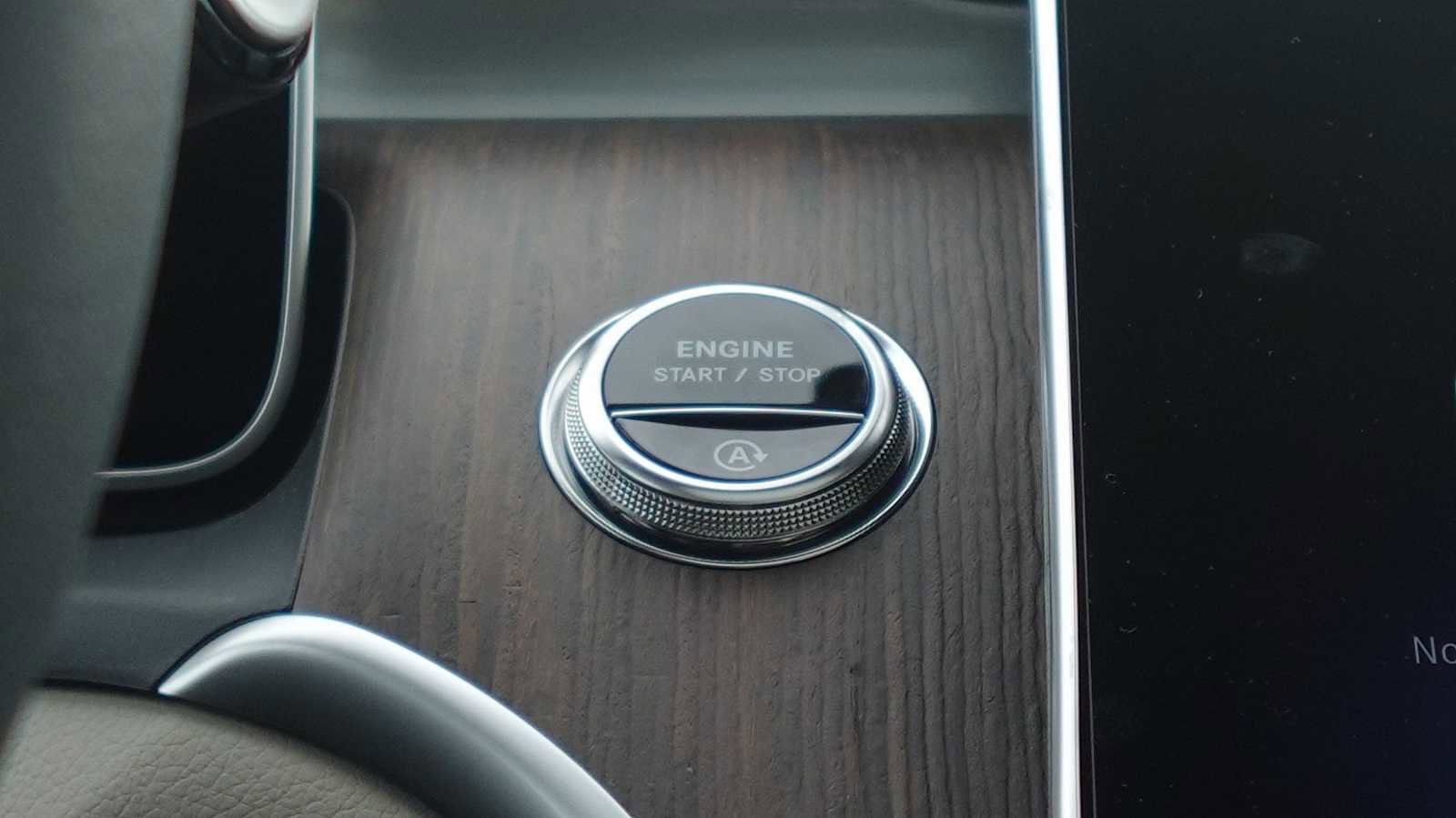 New 2026 Mercedes-Benz GLC 300 4MATIC image 38