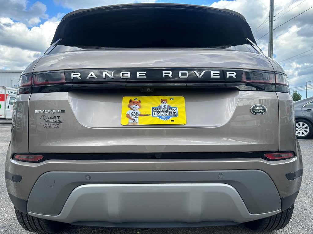 Used 2022 Land Rover Range Rover Evoque S AWD/4WD image 4