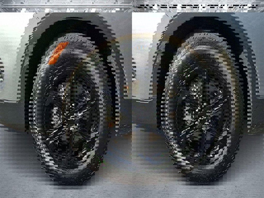 Certified 2024 Chevrolet Blazer LT w/ Midnight/Sport Edition image 9