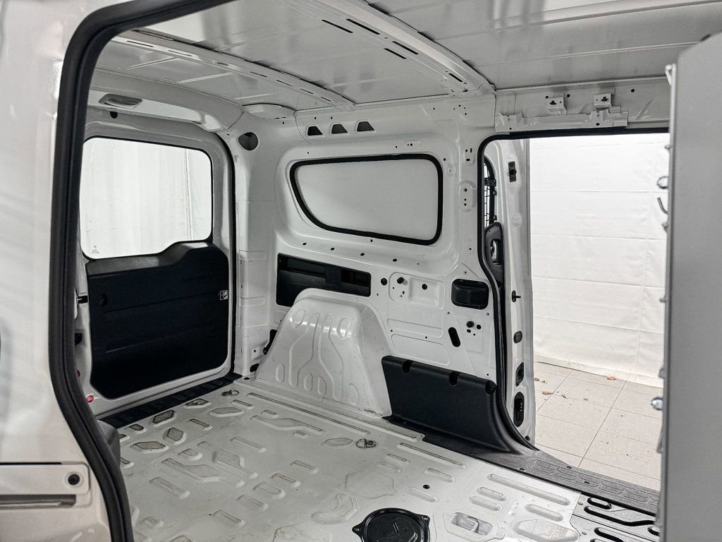 Used 2022 RAM ProMaster City Wagon image 12