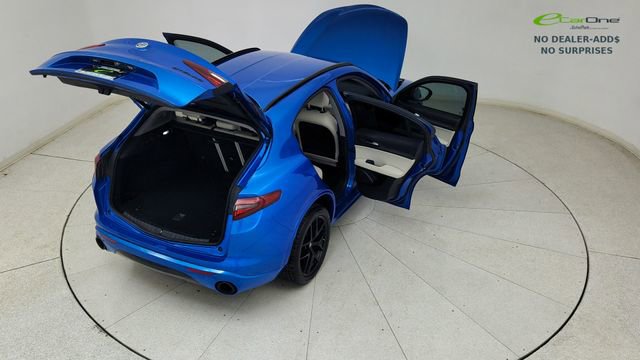 Used 2020 Alfa Romeo Stelvio Ti w/ Nero Edizione image 89