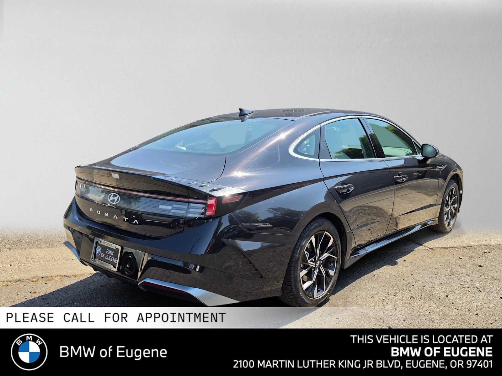 Used 2025 Hyundai Sonata SEL FWD image 3