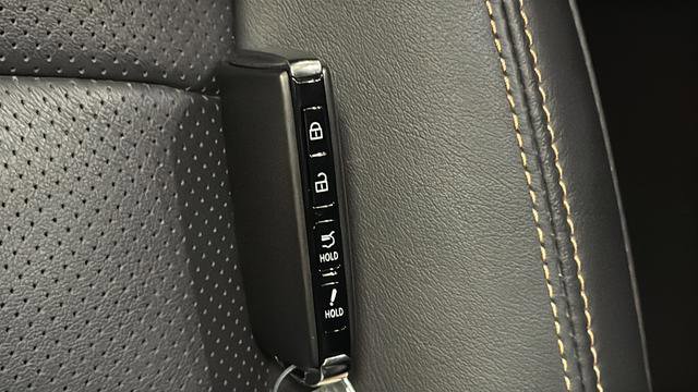 Used 2025 MAZDA CX-70 3.3 Turbo S w/ Premium Package image 32