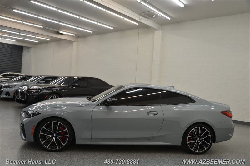 Used 2022 BMW 430i Coupe w/ M Sport Package RWD image 5