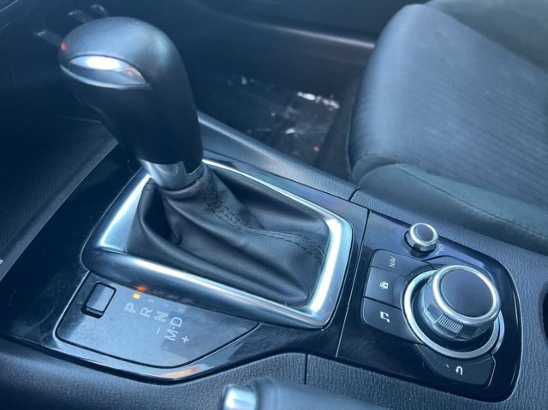 Used 2015 MAZDA MAZDA3 i Sport FWD image 17