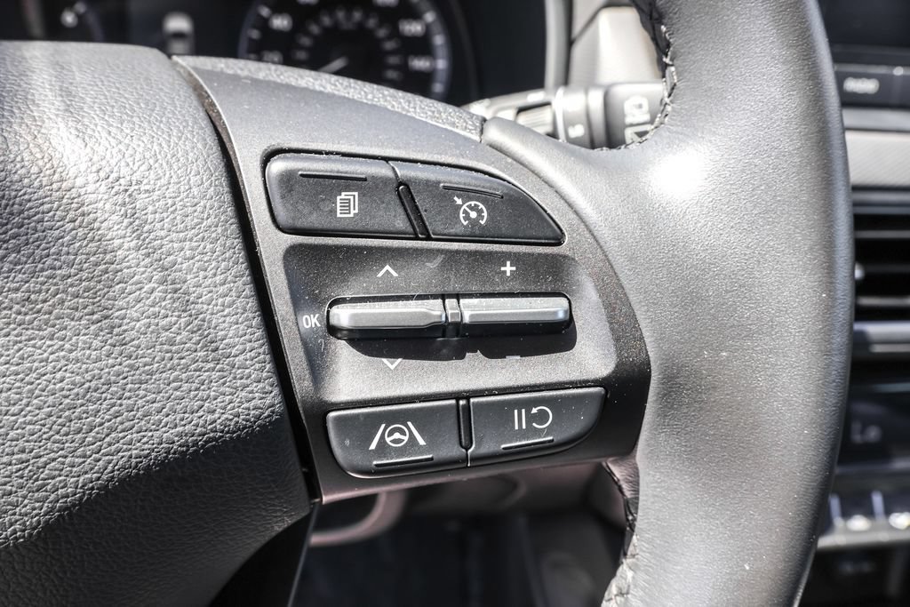 Used 2022 Hyundai Kona SEL w/ Convenience Package AWD/4WD image 22