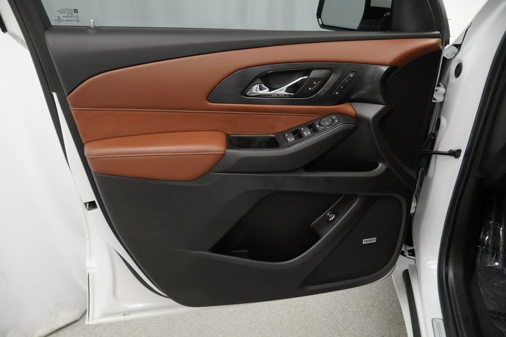 Used 2019 Chevrolet Traverse High Country w/ LPO, Floor Liner Package AWD/4WD image 25