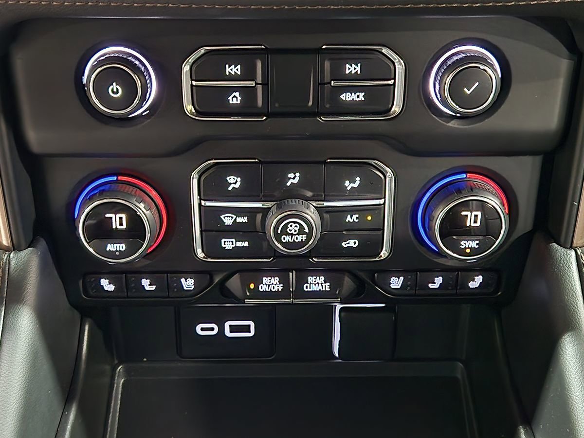 Used 2023 Chevrolet Tahoe High Country w/ Premium Package AWD/4WD image 41