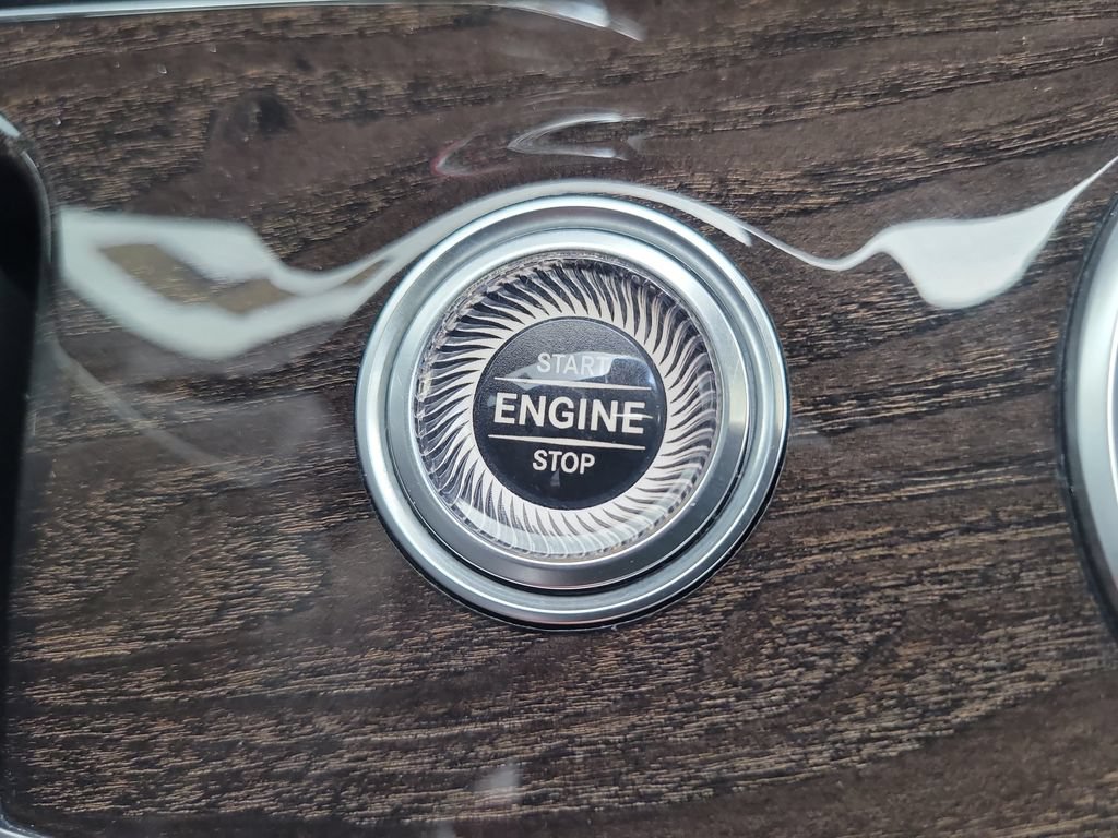 Used 2019 Mercedes-Benz E 300 image 27