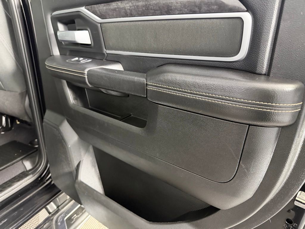 Used 2024 RAM 2500 Big Horn w/ Bed Utility Group image 27