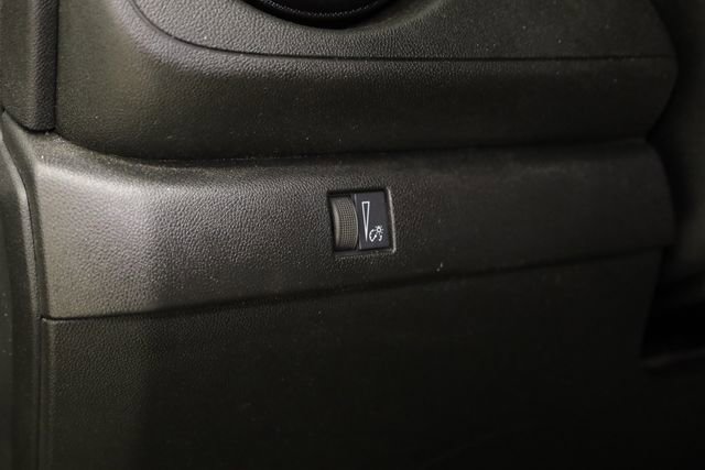 Used 2023 Chevrolet Colorado W/T image 14