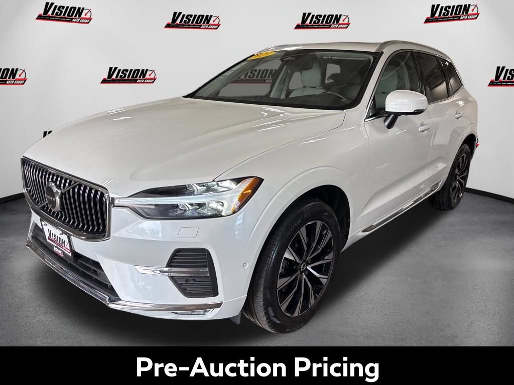 Used 2023 Volvo XC60 B5 Plus w/ Climate Package AWD/4WD image 1