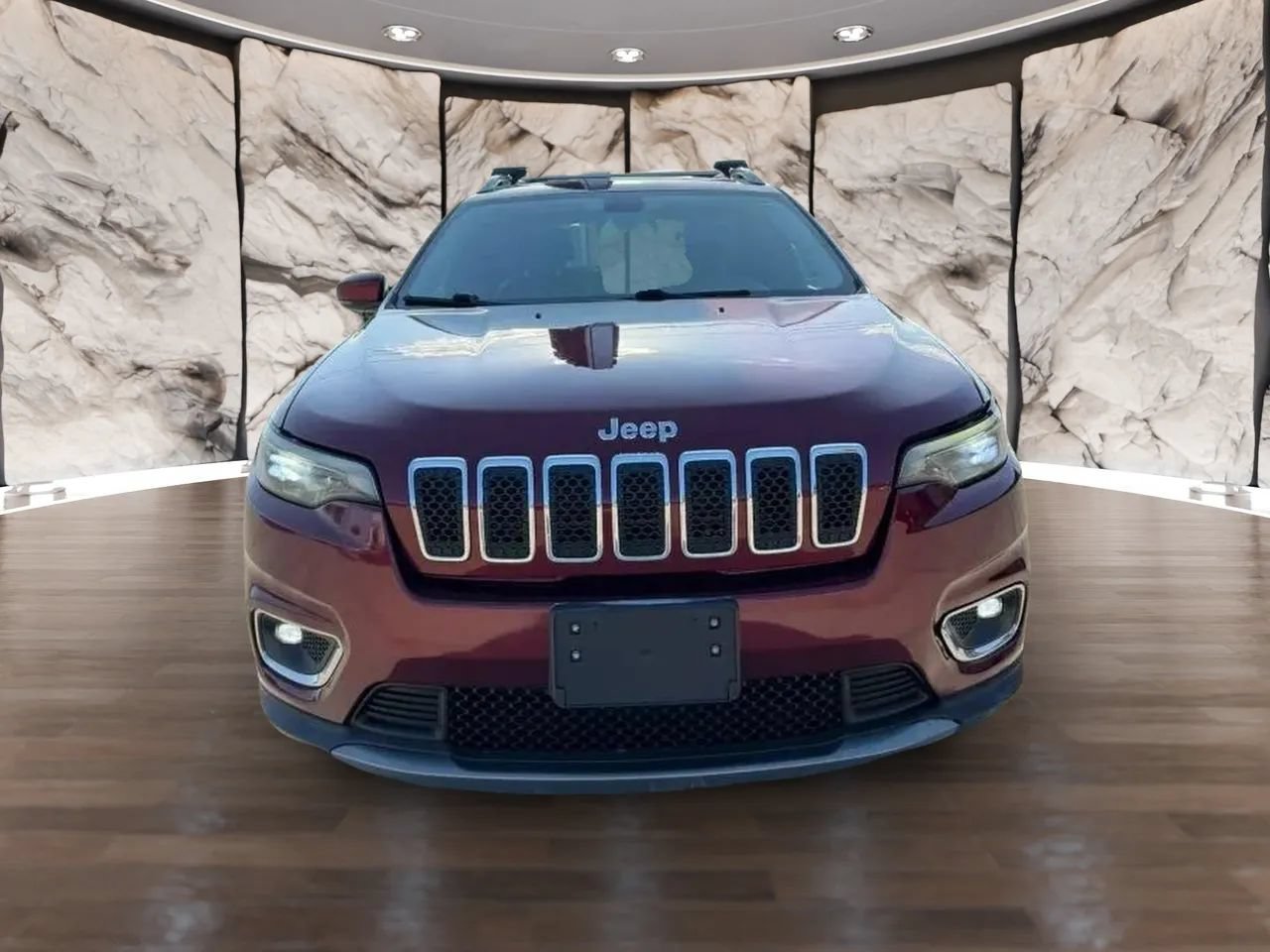 Used 2019 Jeep Cherokee Limited AWD/4WD image 2