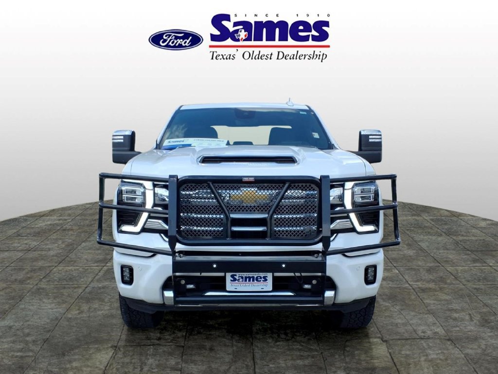 Used 2024 Chevrolet Silverado 3500 High Country w/ High Country Premium Package AWD/4WD image 11