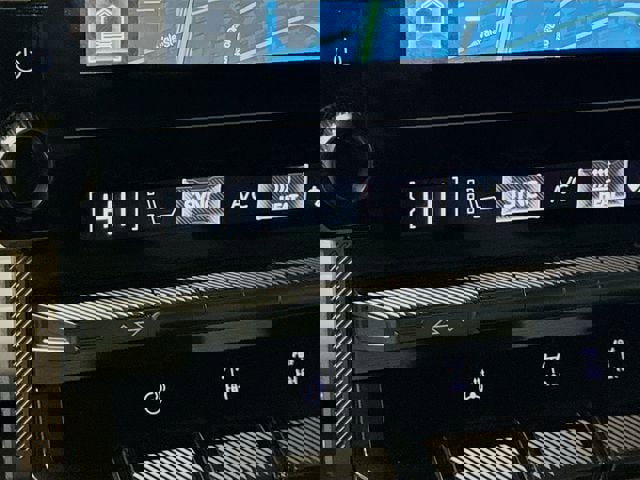 Used 2024 GMC Hummer EV 2X w/ Extreme Off-Road Package image 22