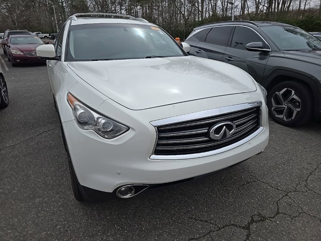 Used 2012 INFINITI FX35 AWD w/ Premium Pkg image 2