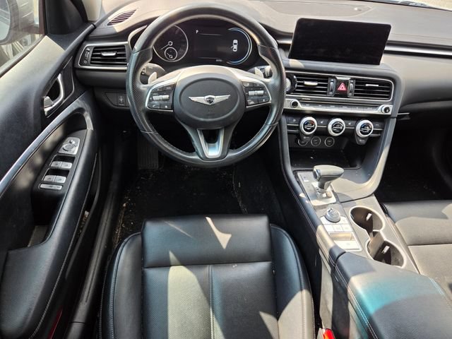 Used 2022 Genesis G70 2.0T RWD image 9