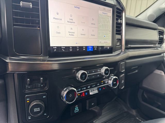 Used 2024 Ford F350 Lariat w/ Camper Package AWD/4WD image 23