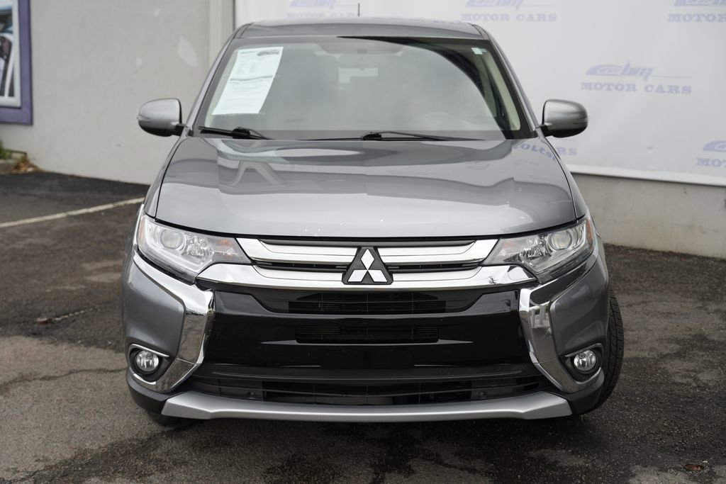Used 2016 Mitsubishi Outlander SE AWD/4WD image 5