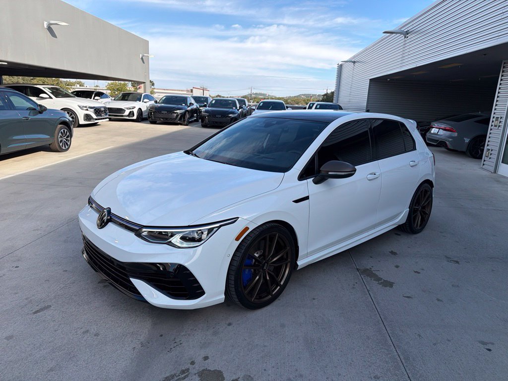 Used 2024 Volkswagen Golf R w/ MDO Package AWD/4WD image 4