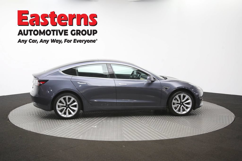 Used 2018 Tesla Model 3 Mid Range RWD image 39
