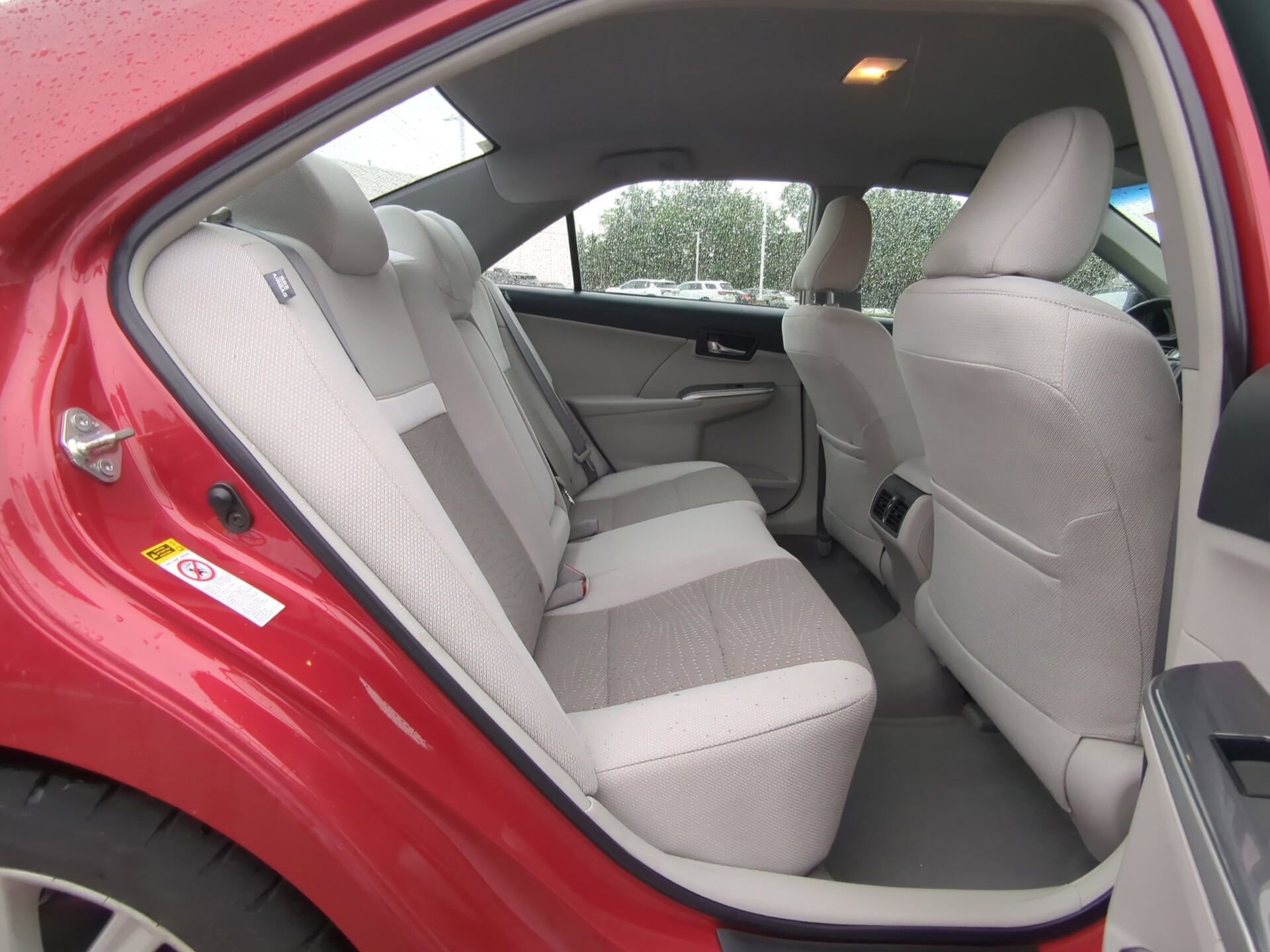 Used 2013 Toyota Camry XLE FWD image 11