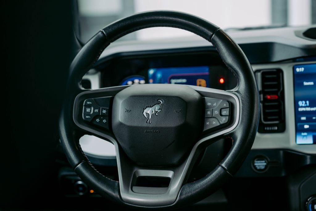 Used 2024 Ford Bronco Heritage Edition image 17