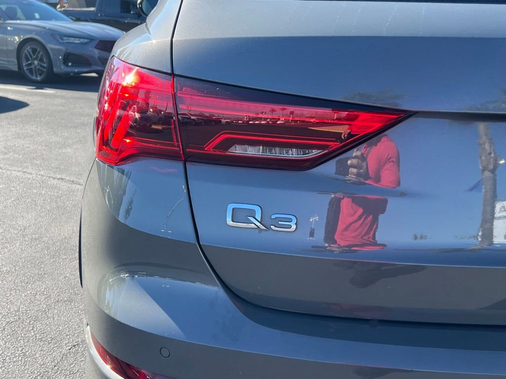 Used 2020 Audi Q3 2.0T Premium Plus w/ Premium Plus Package image 11