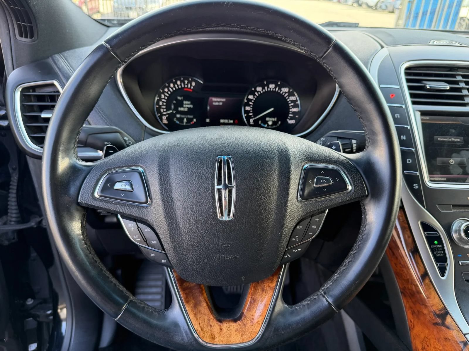 Used 2016 Lincoln MKX Select FWD image 37
