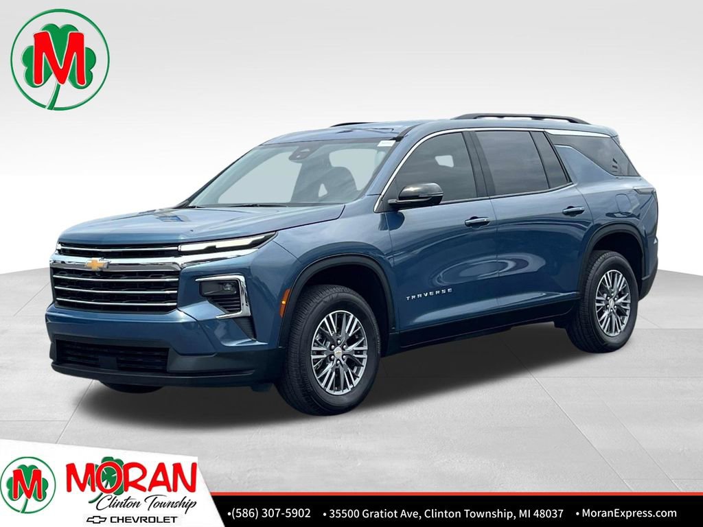 Certified 2025 Chevrolet Traverse LT w/ Driver Confidence Package