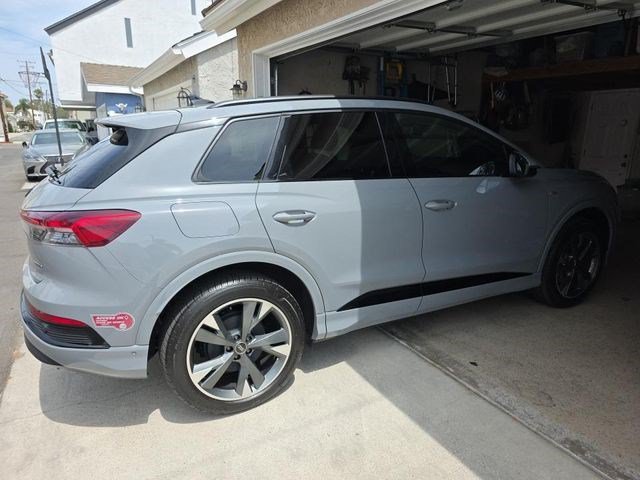 Used 2023 Audi Q4 e-tron Premium Plus AWD/4WD image 3